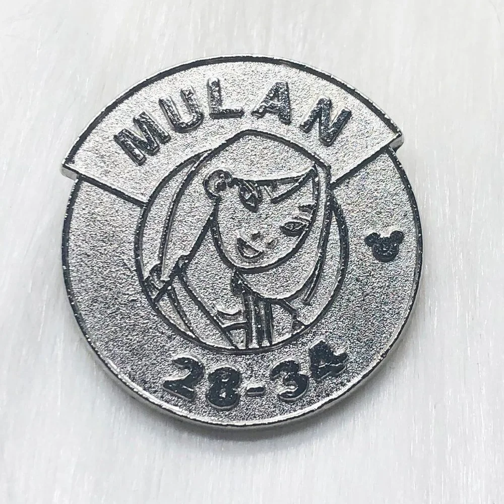 🔮 5/$25 Disney Magic‎ Kingdom Heroes Parking Signs Mulan Chaser Pin
